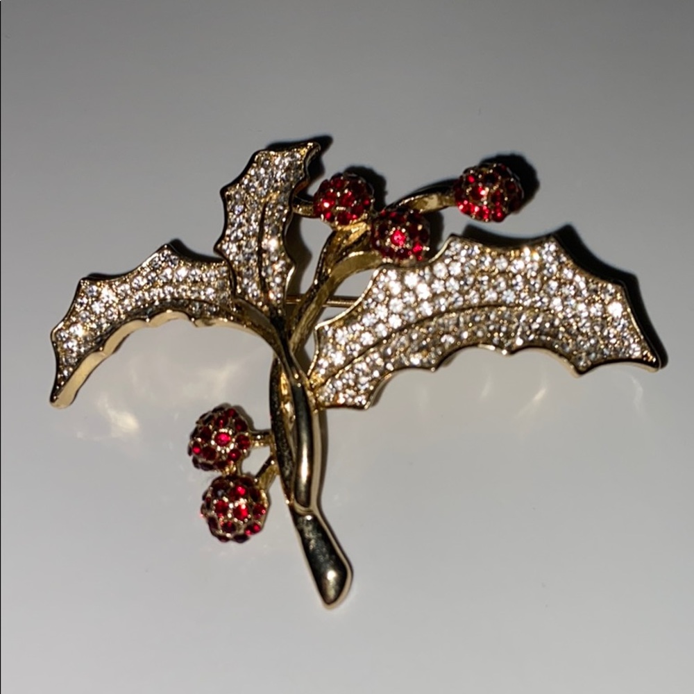 Napier Gold Christmas Mistletoe Brooch